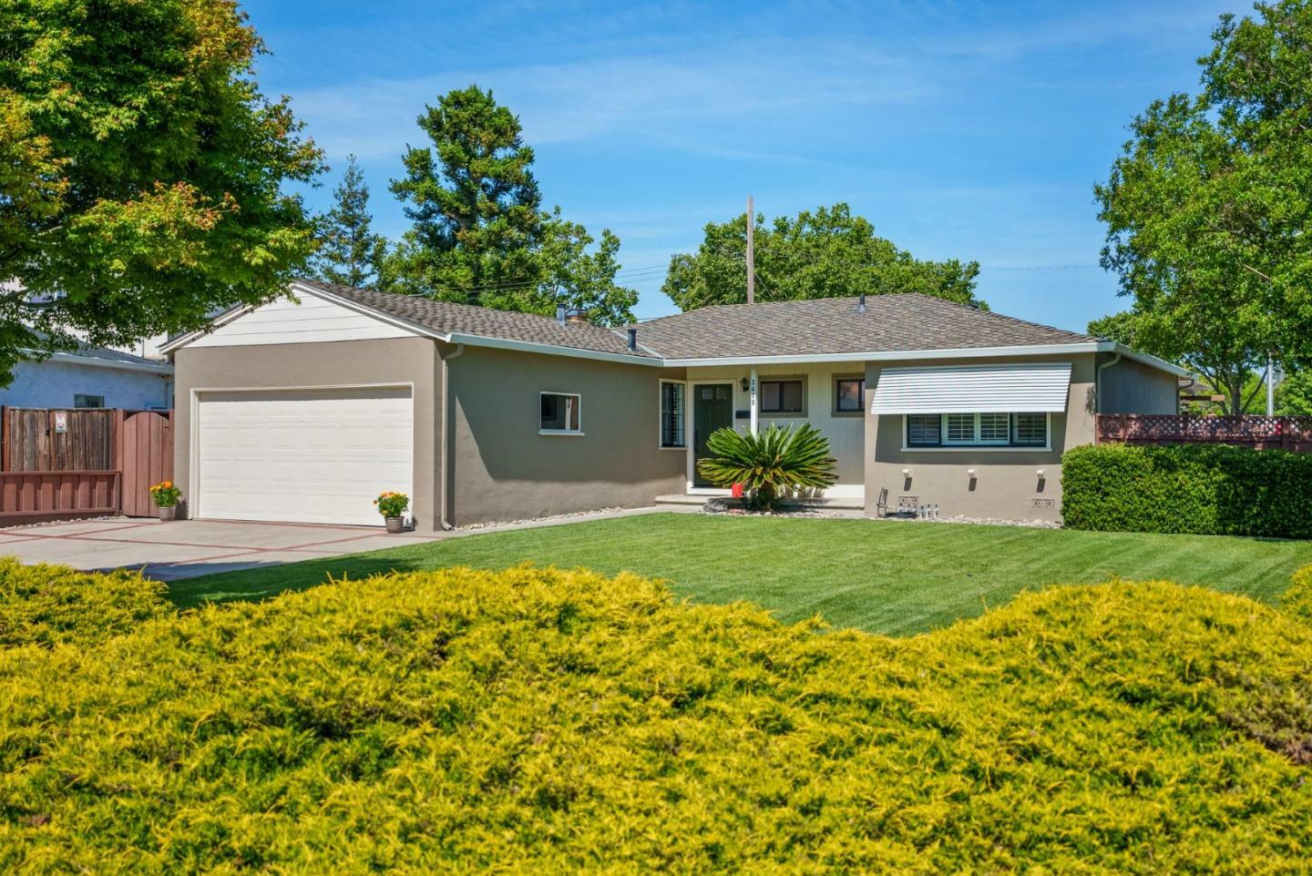 Property Photo: 3468 Bella Vista Court CA 95051