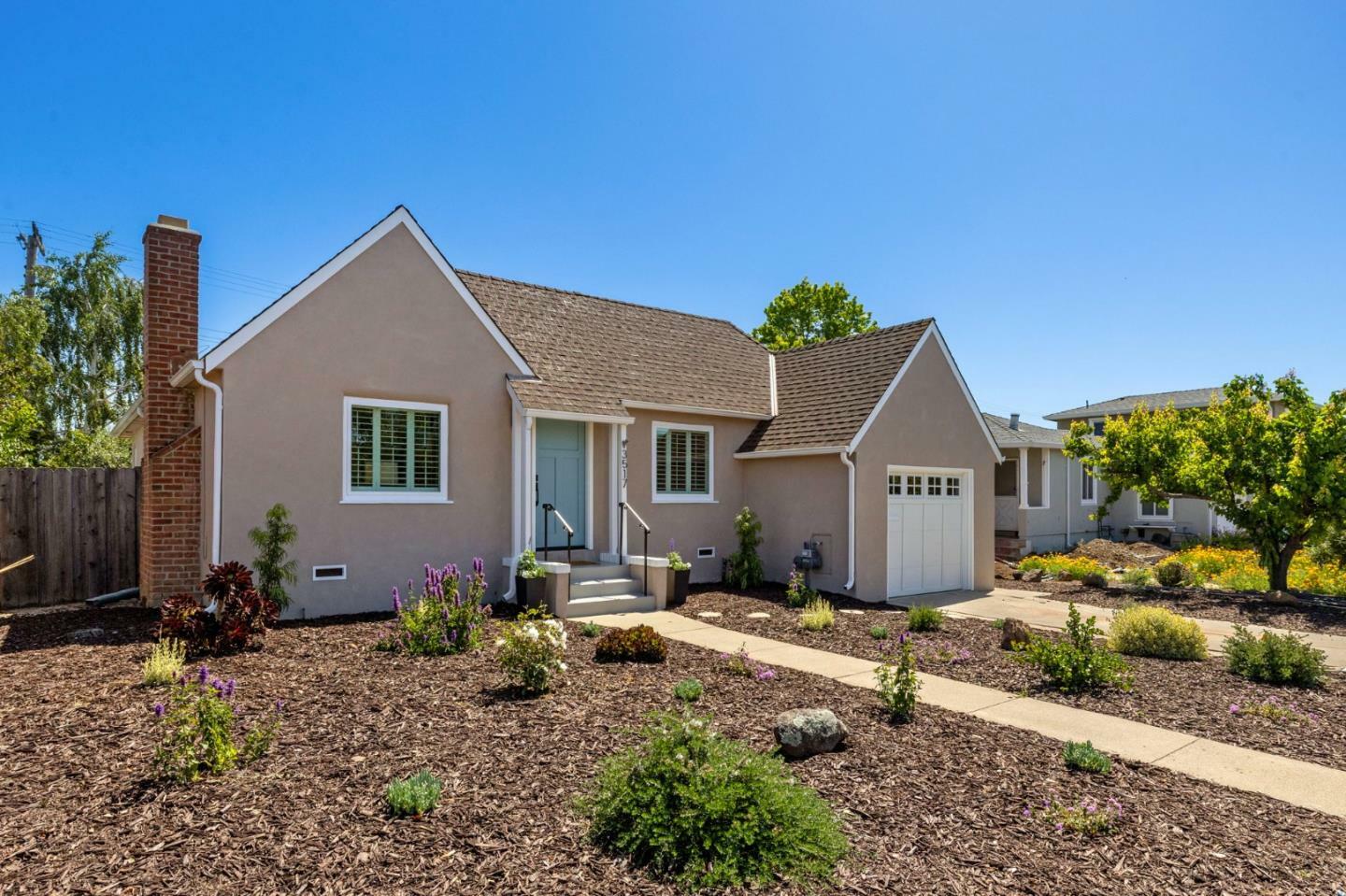 Property Photo: 3517 Pasadena Drive CA 94403