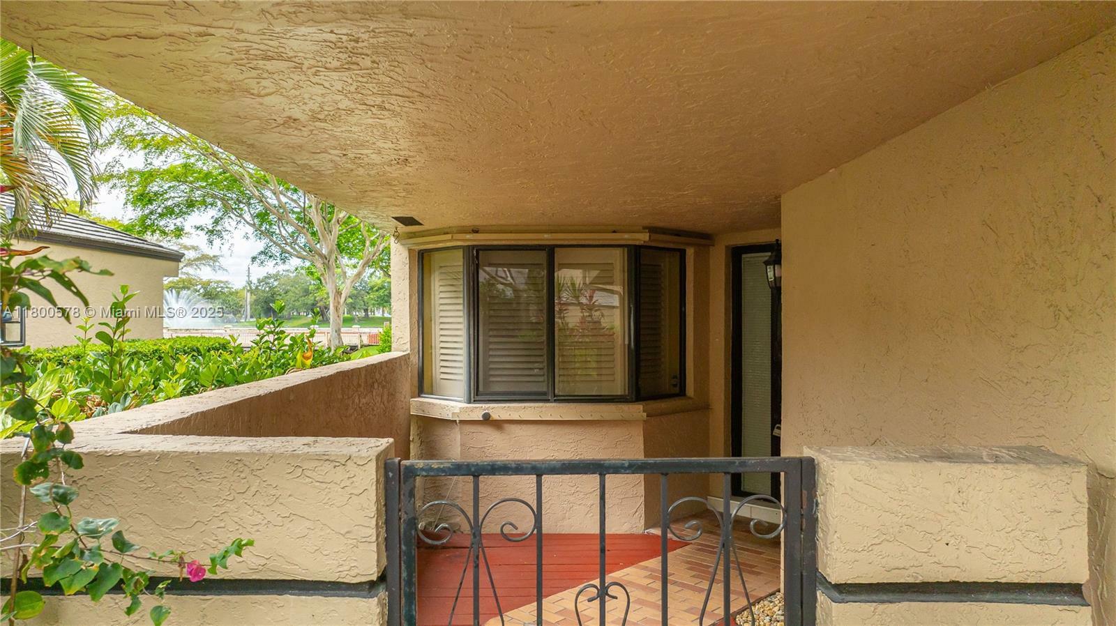 Property Photo: 9360 S Chelsea Dr S FL 33324