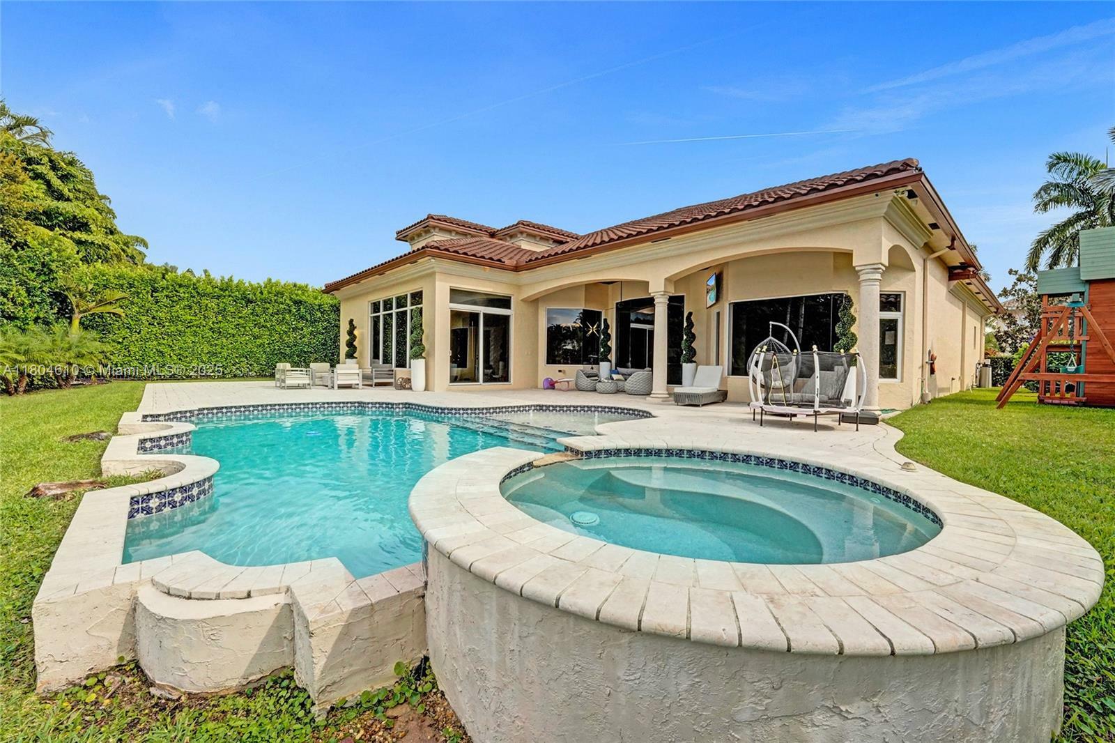 Property Photo: 10291 Sweet Bay St FL 33324