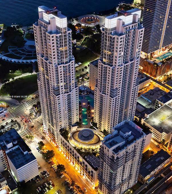 Property Photo: 244 Biscayne Blvd 247 FL 33132