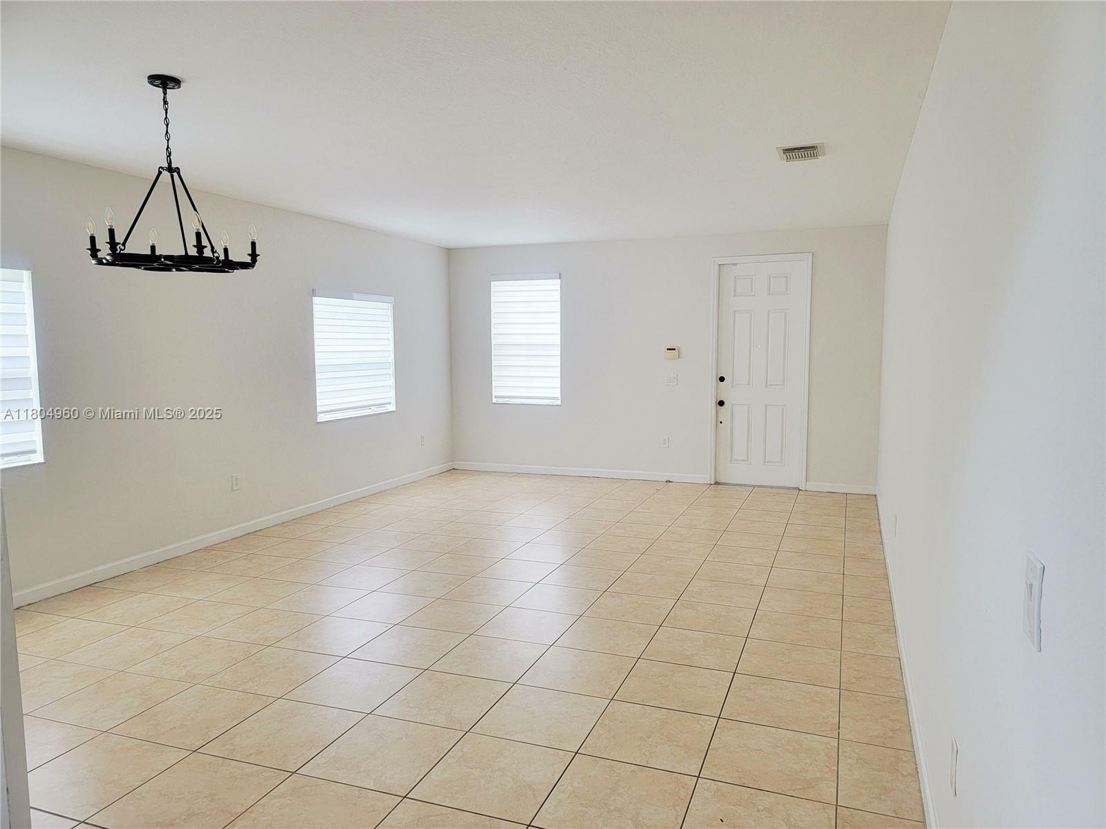 Property Photo: 285 NE 32nd Ter FL 33033