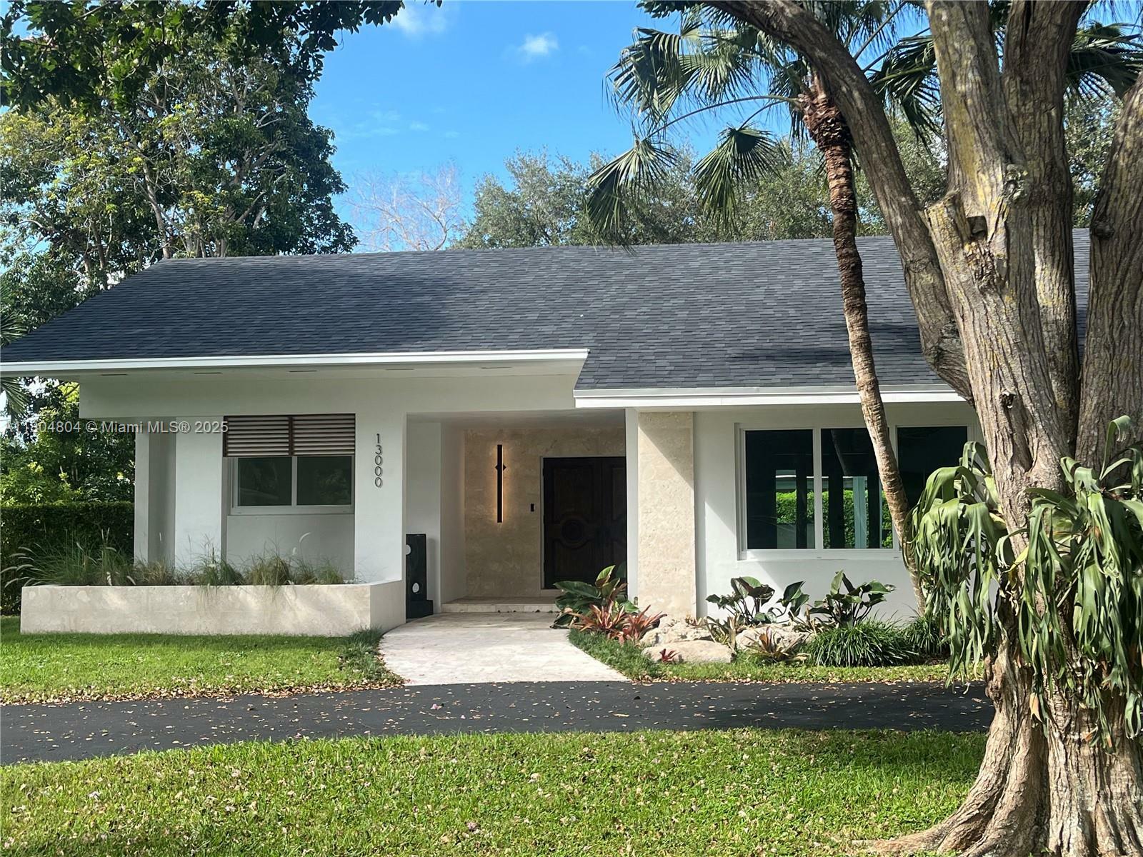 13000 SW 69th Ct  Pinecrest FL 33156 photo