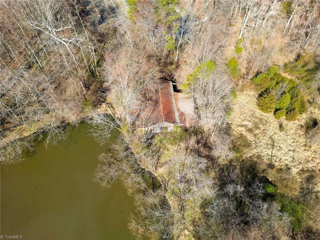 Property Photo: 707 Gallimore Dairy Road NC 27265