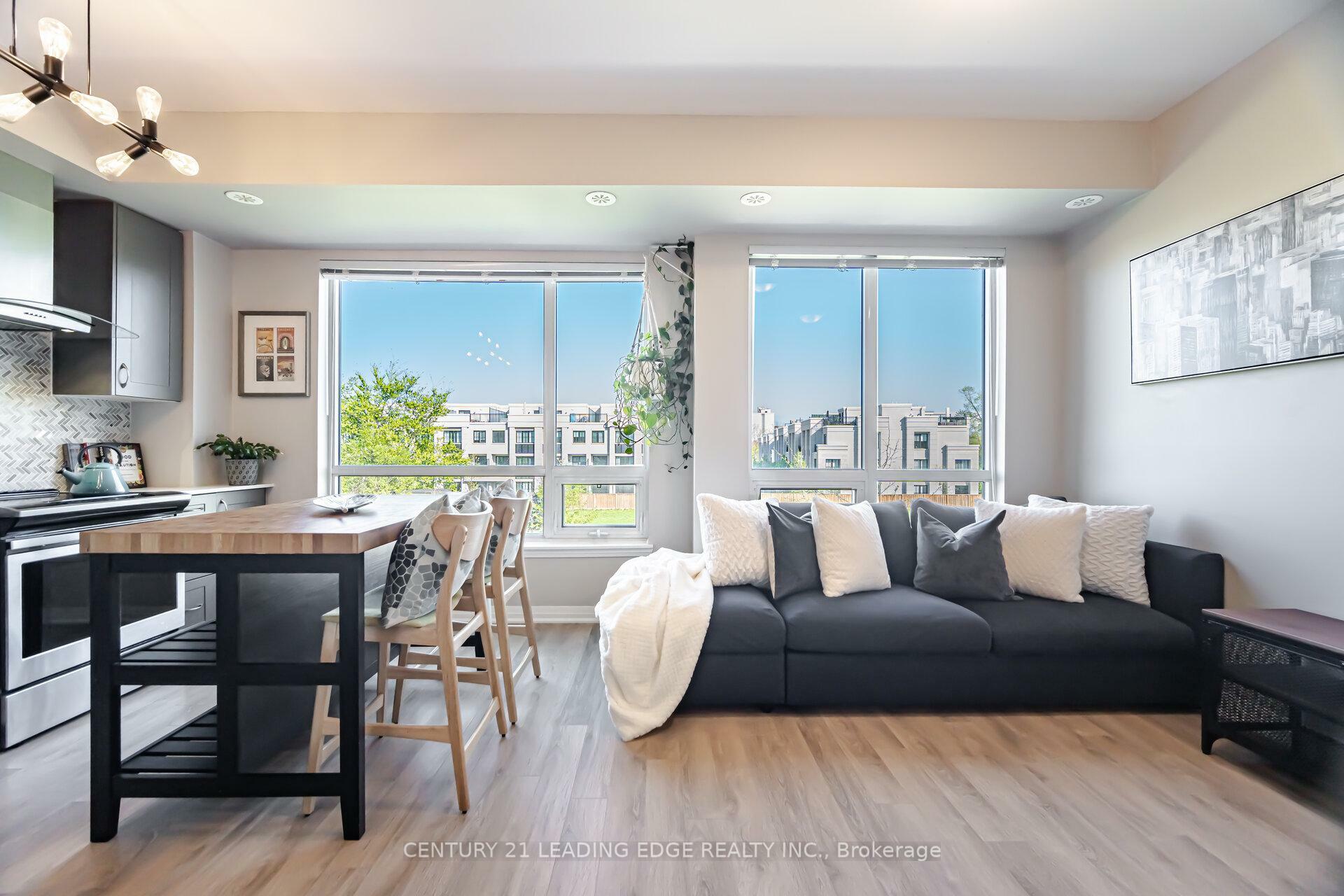 Property Photo: 650 Atwater Avenue 35 ON L5G 4K7