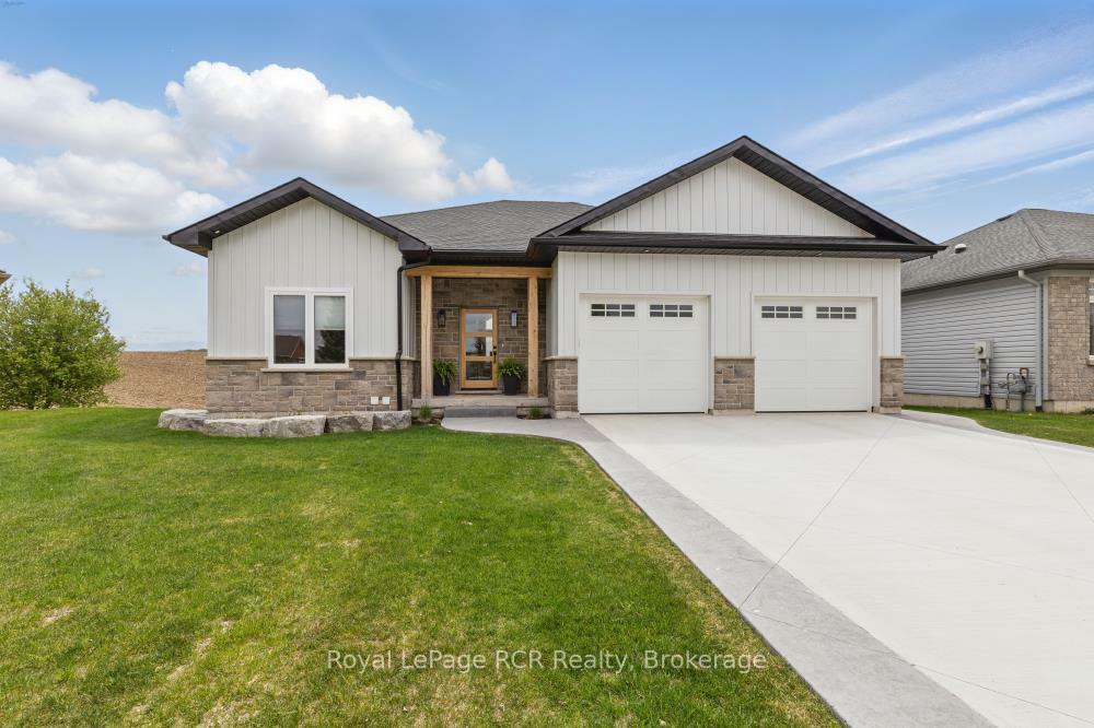13 Jonathan Crescent  South Bruce ON N0G 2J0 photo