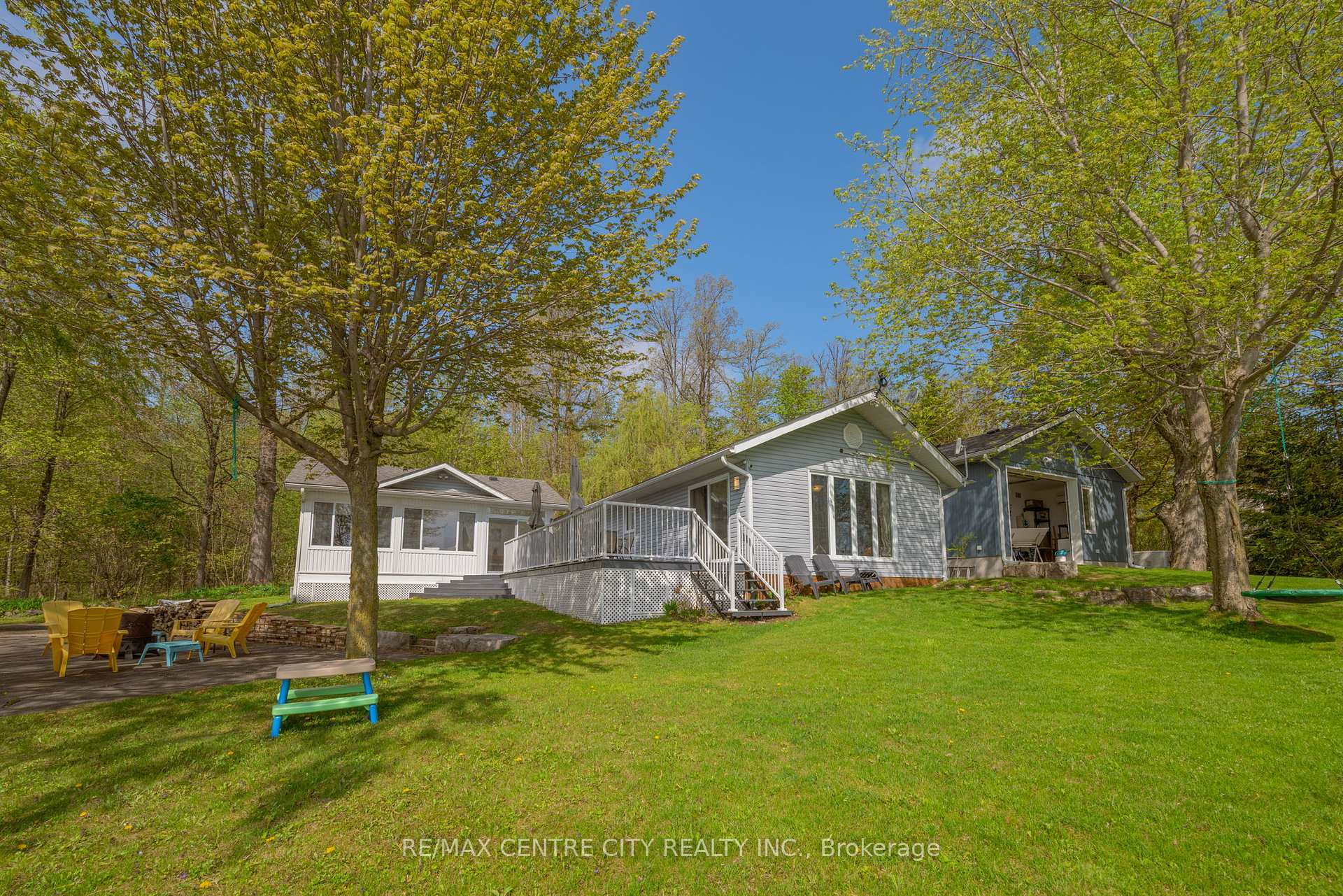 1001 Road 10 W Road W  Mapleton ON N0G 1P0 photo