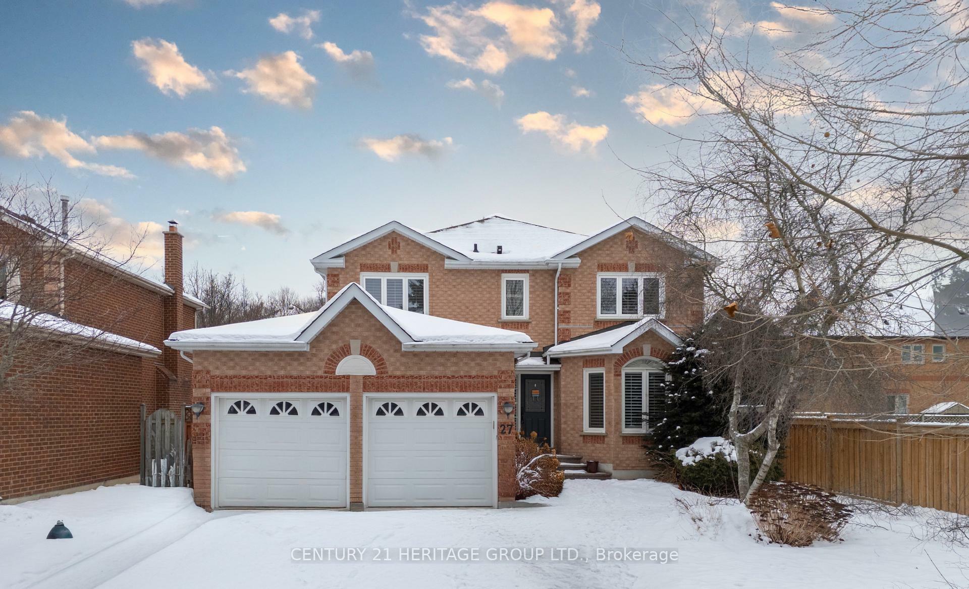 27 Charing Crescent  Aurora ON L4G 6P4 photo