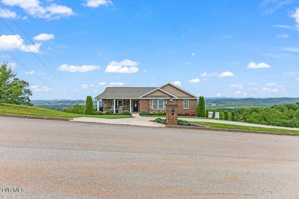 Property Photo: 4892 Eagle Pointe Drive TN 37664