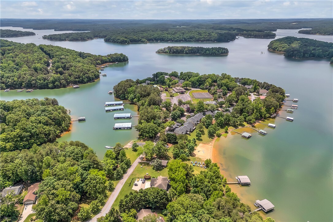 Property Photo: 345 Oconee Avenue SC 29693