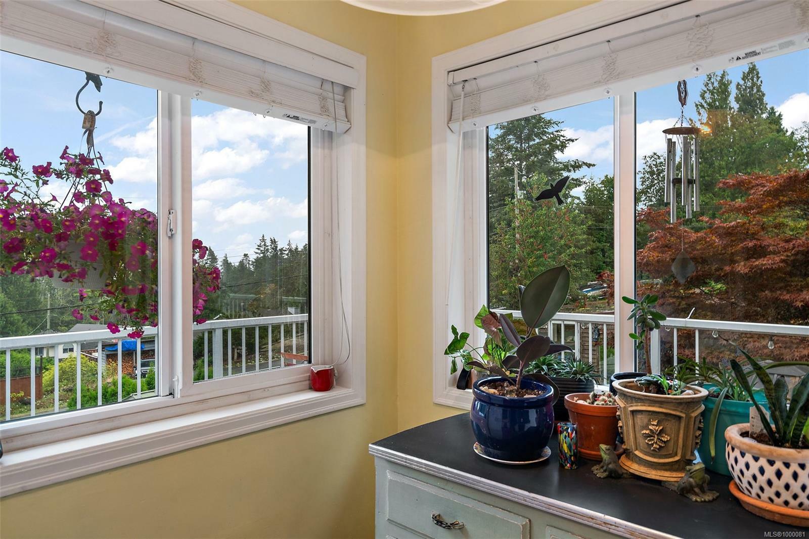 Property Photo: 2197 Henlyn Dr BC V9Z 0N5