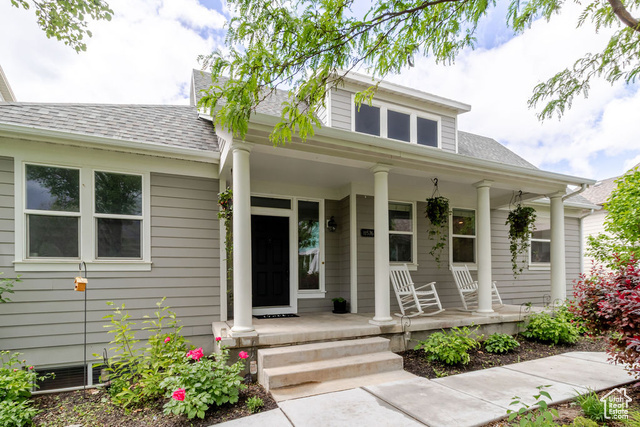 Property Photo: 11576 S Oakmond Rd UT 84095