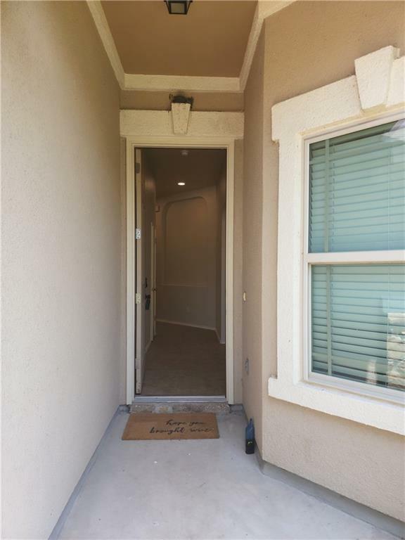 Property Photo: 16912 Bridgefarmer Boulevard TX 78660