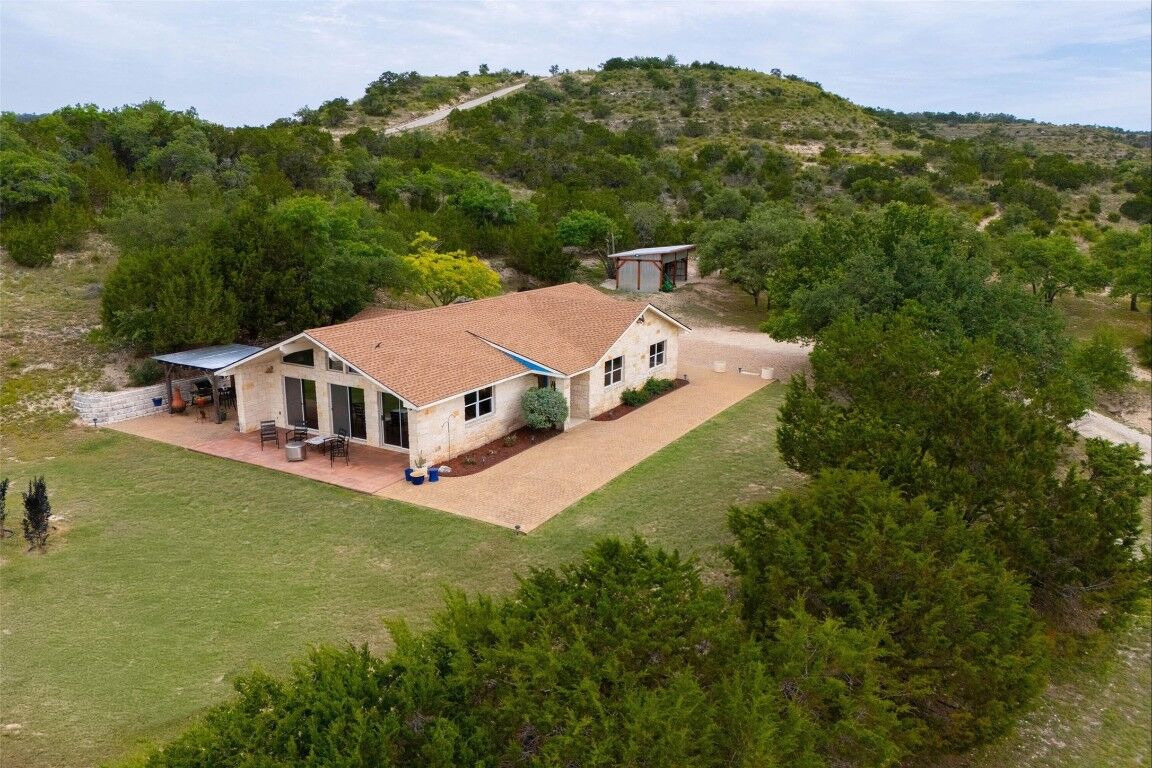 Property Photo:  1231 Montell Road  TX 78676 