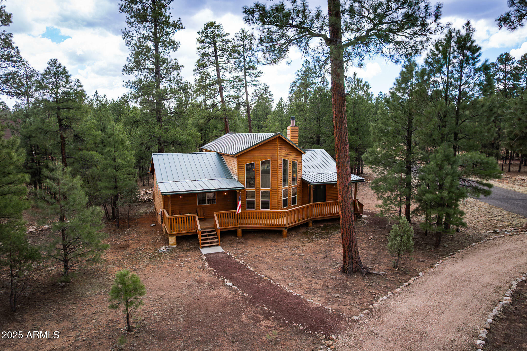 Property Photo: 5188 Tamarron Drive AZ 86024