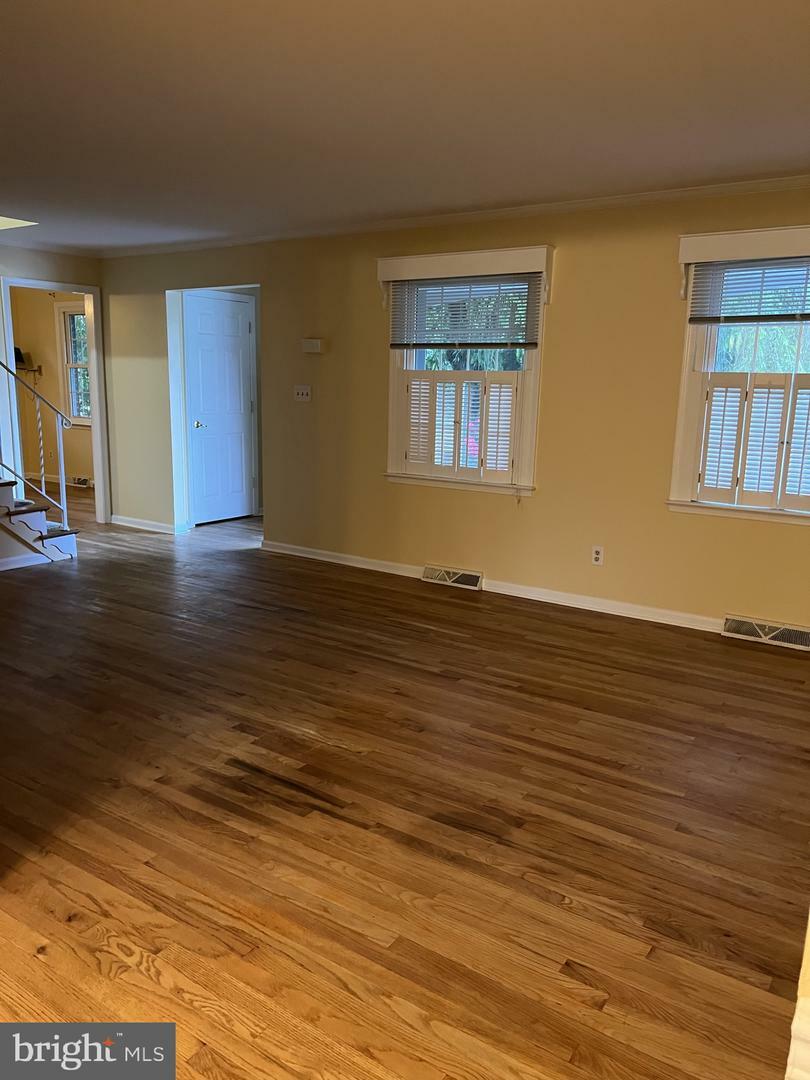 Property Photo: 104 Cedar Street MD 21620