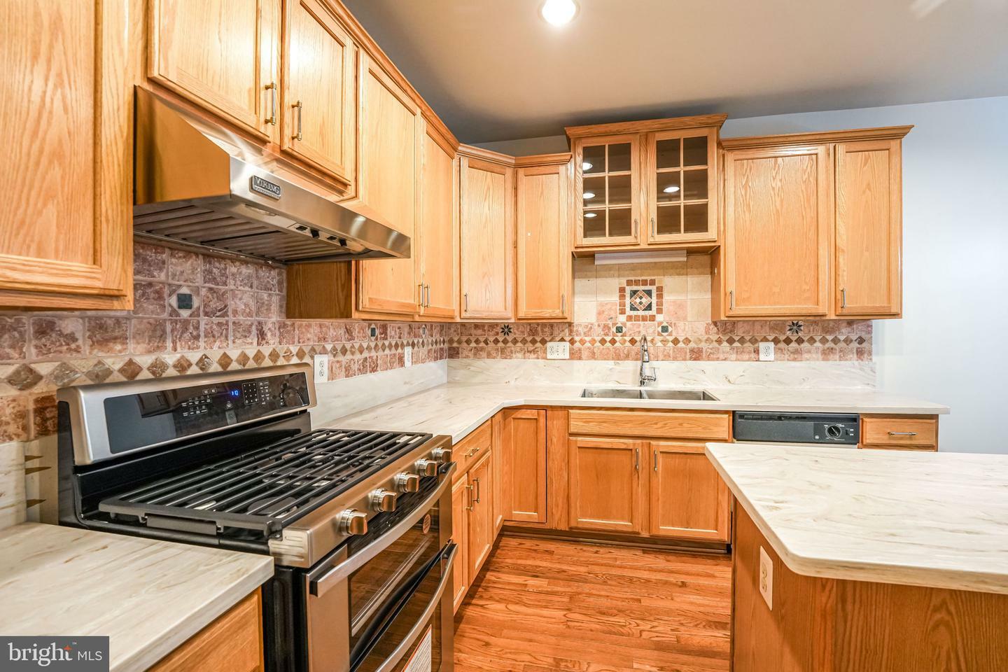 Property Photo:  7683 Henry Knox Drive  VA 22079 
