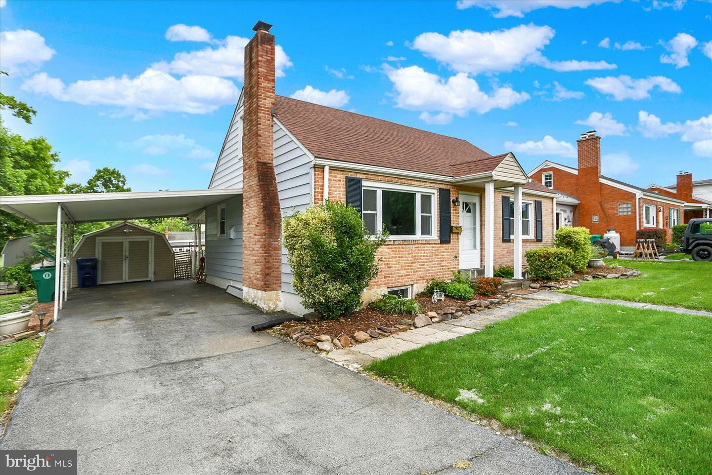 Property Photo: 5021 Utah Avenue PA 17109