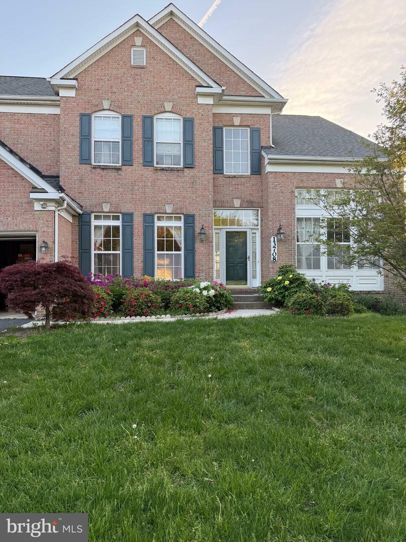 Property Photo: 13708 Mills Farm Rd MD 20850