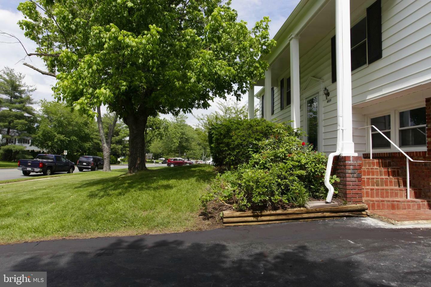 Property Photo: 4205 Middle Ridge Drive VA 22033