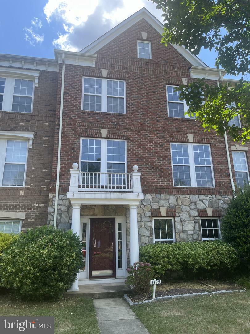 Property Photo: 1125 Hampton Street VA 22401