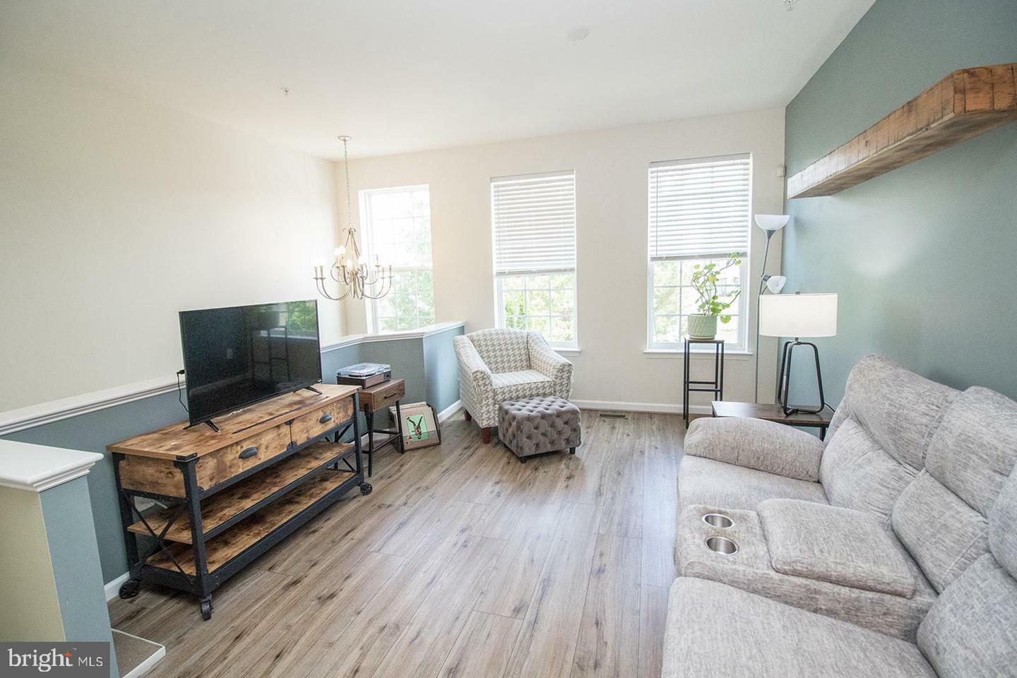 Property Photo: 23098 Foxglove Way MD 20619