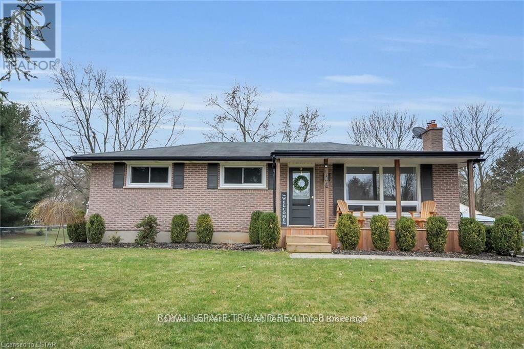 Property Photo:  104 Simcoe Crescent  ON N0L 1R0 