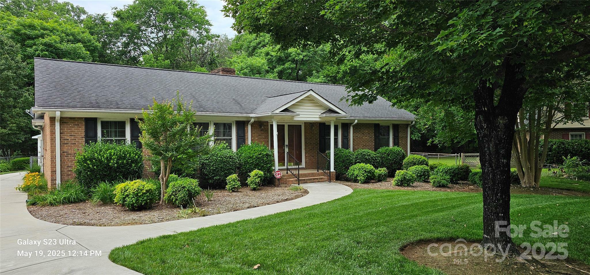 2715 Kennetuck Court  Charlotte NC 28273 photo