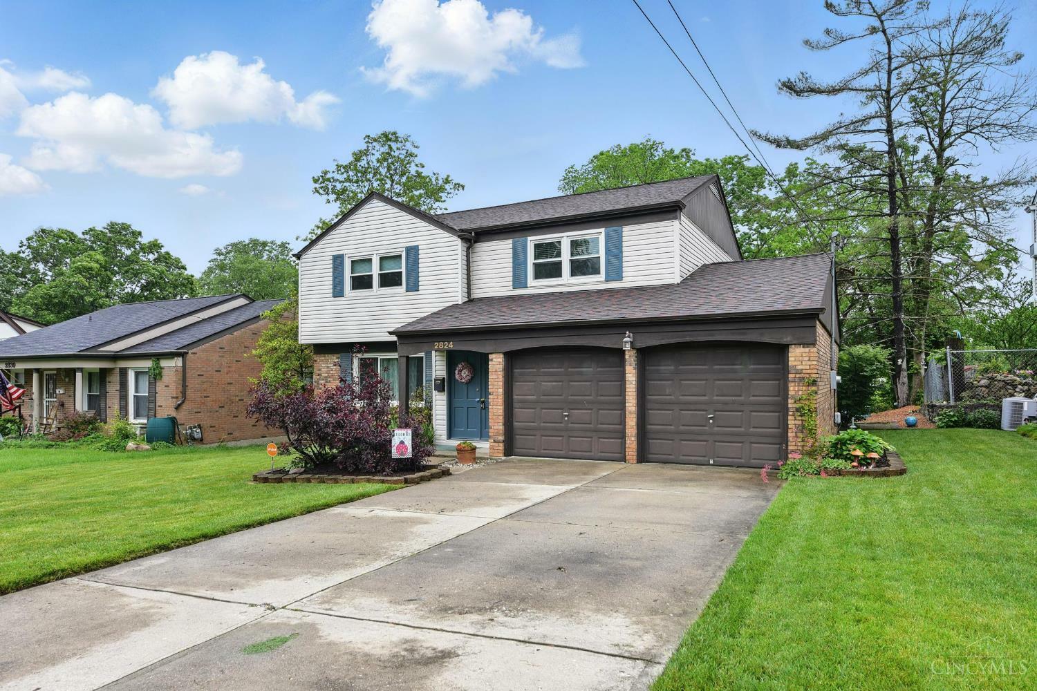Property Photo: 2824 Westonridge Drive OH 45239