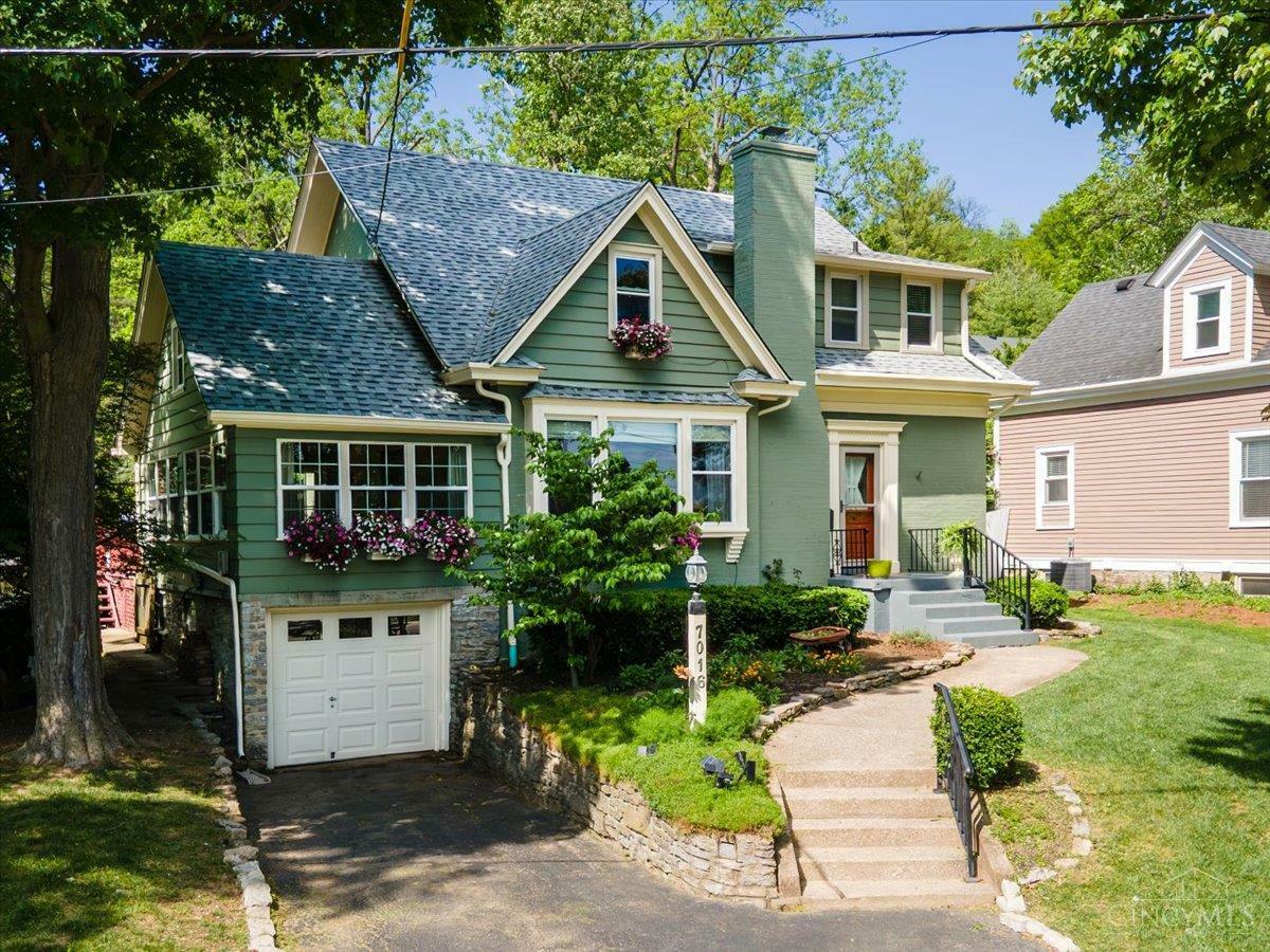 Property Photo: 7016 Hiawatha Avenue OH 45227