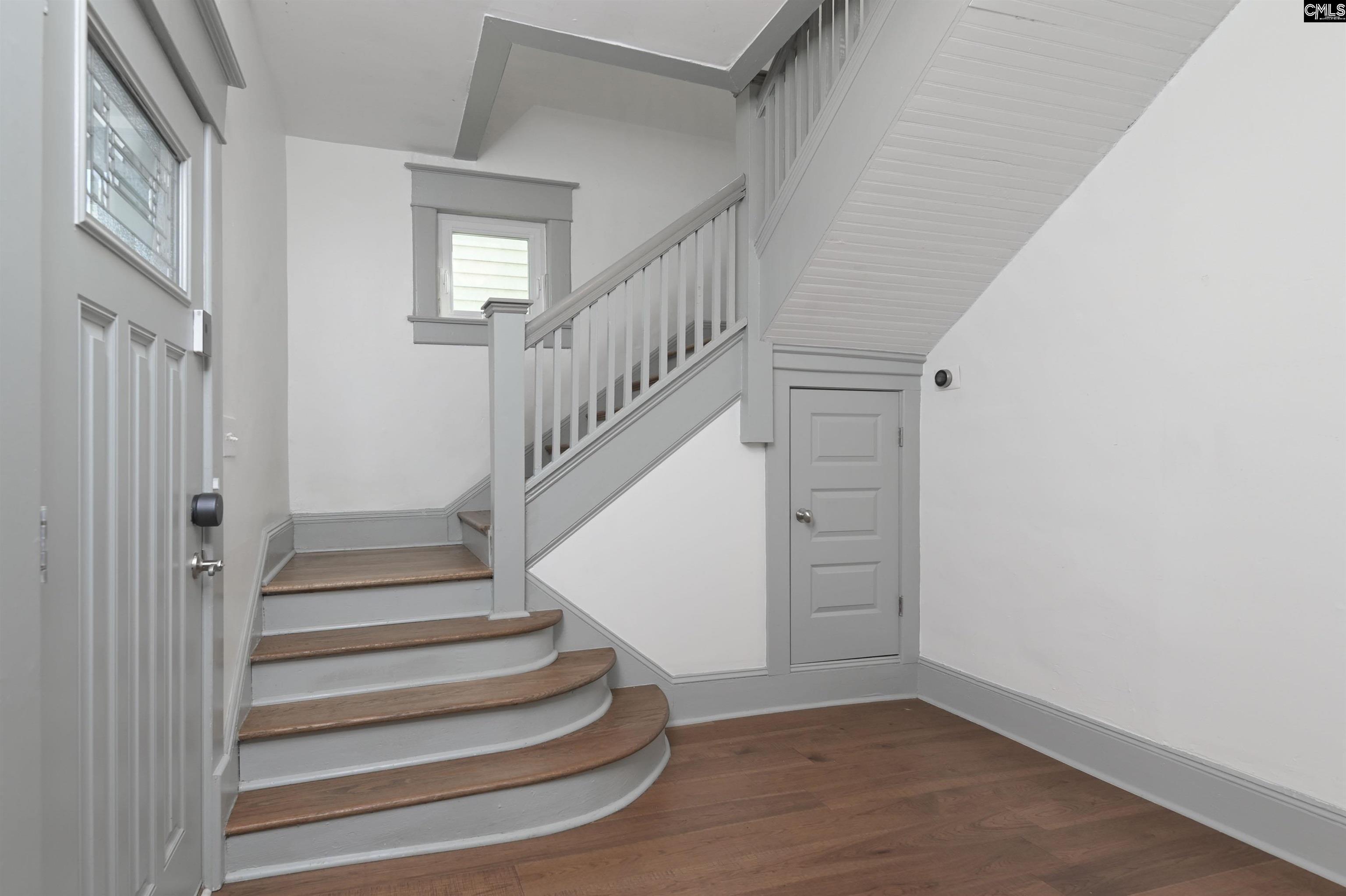 Property Photo:  728 Laurel  SC 29201 