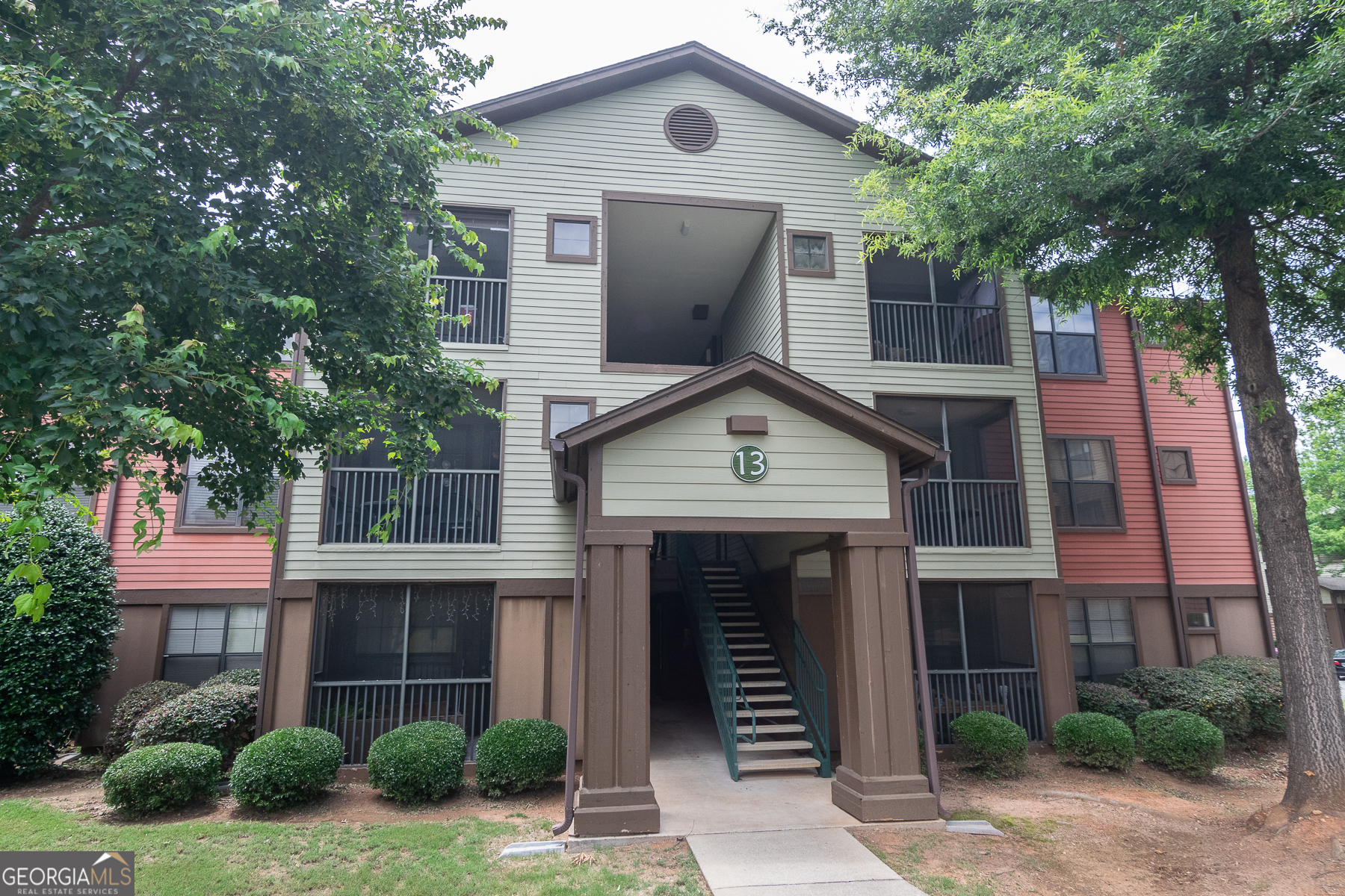 Property Photo: 211 North Avenue 1326 GA 30601