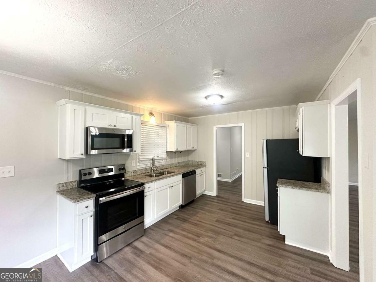 Property Photo: 3375 Brenda Lane GA 30122