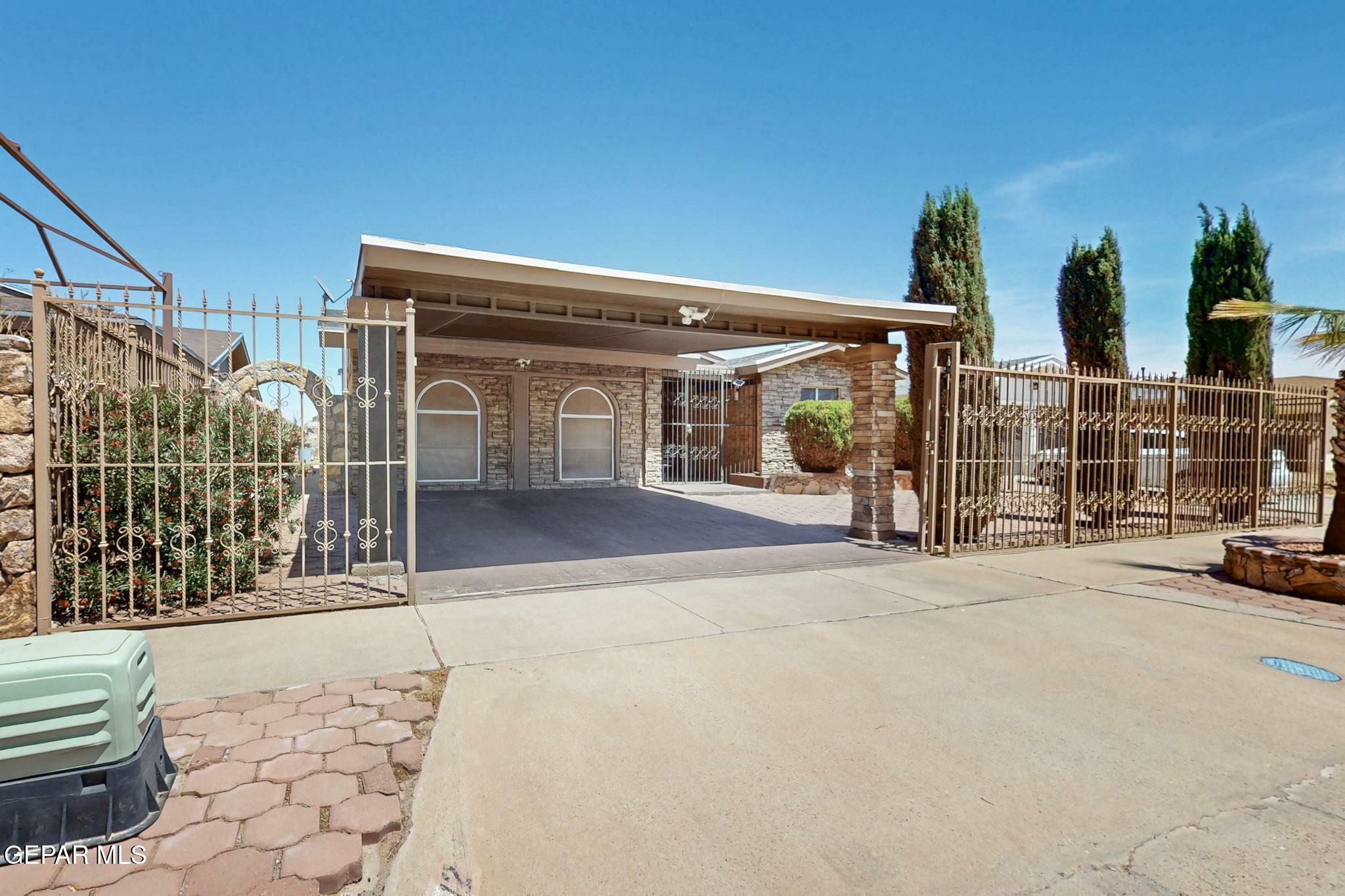 10912 Duke Snider Circle  El Paso TX 79934 photo