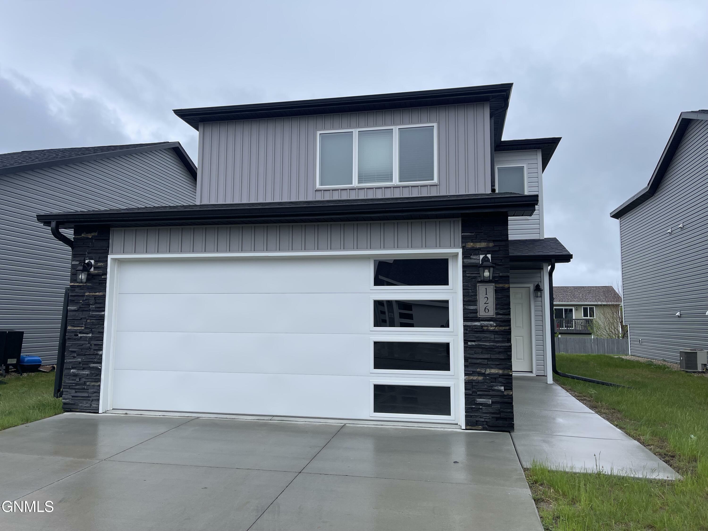 Property Photo: 126 Marshall Lp ND 58504