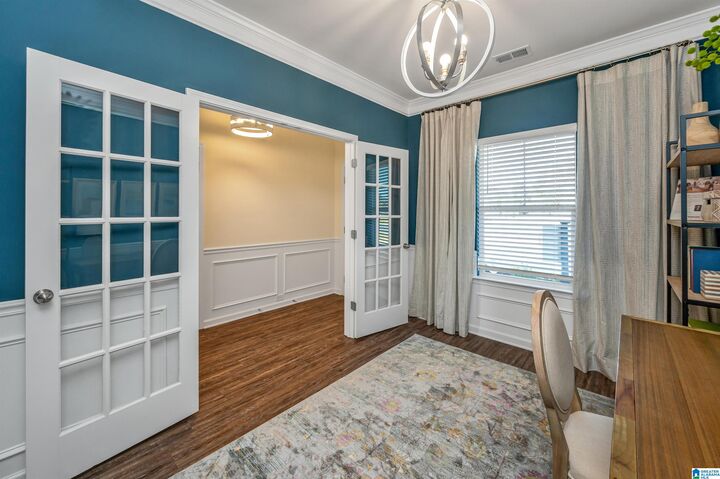Property Photo:  5520 Headwinds Lane  AL 35022 