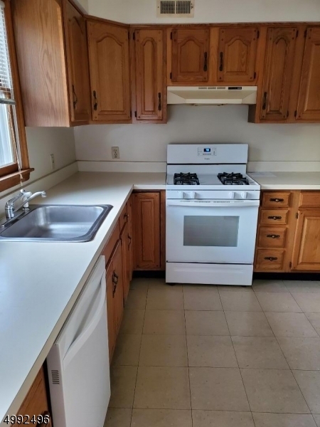 Property Photo: 86 Winans Ave NJ 07016