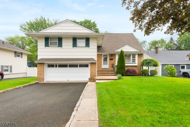 3 Red Maple Ln  Kenilworth Boro NJ 07033 photo
