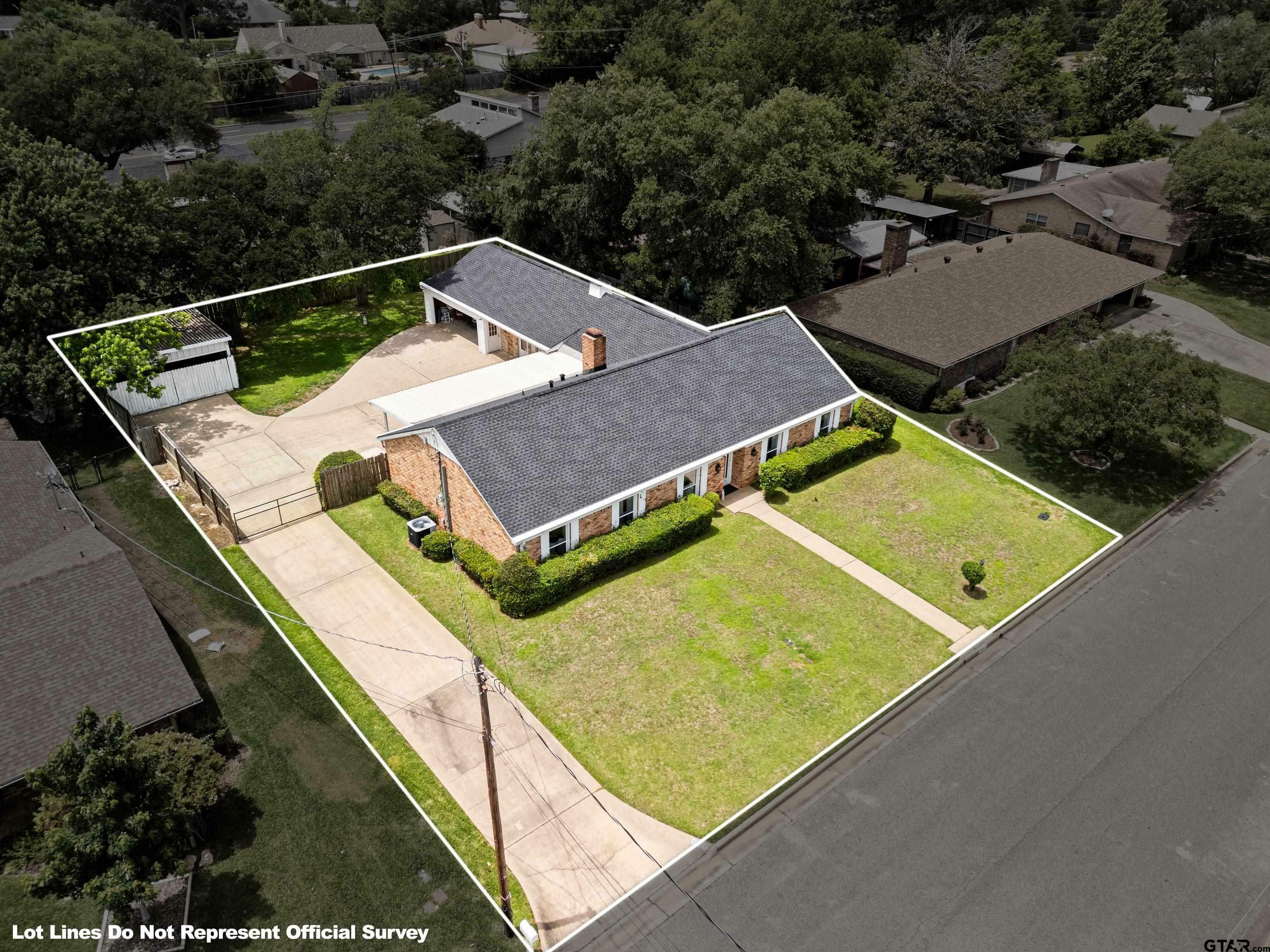 Property Photo: 1901 Livingston TX 75601
