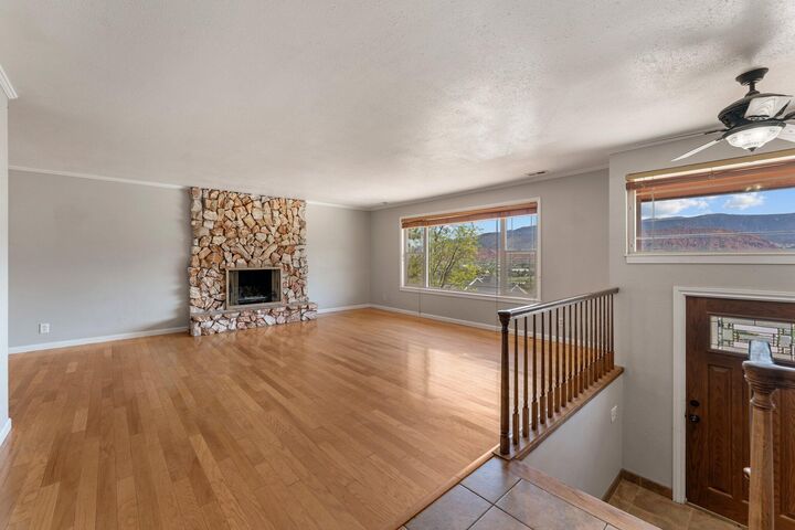 Property Photo:  338 Casa Loma Ln  UT 84721 