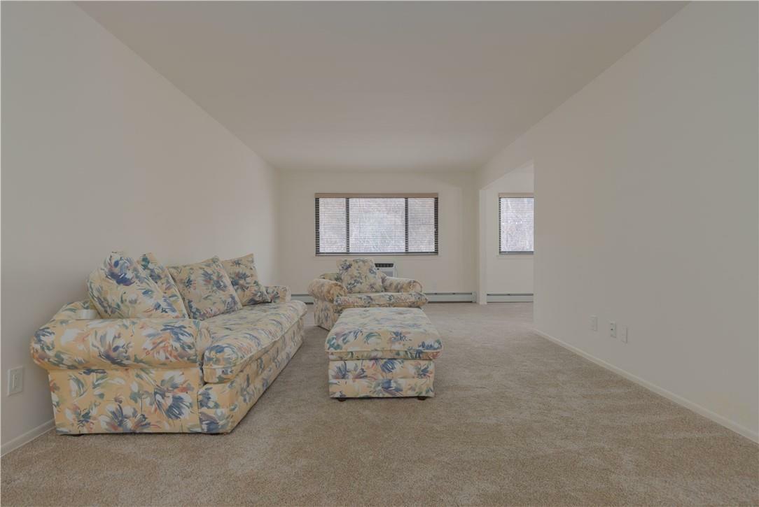 Property Photo: 8 E Lawrence Park Drive 7 NY 10968