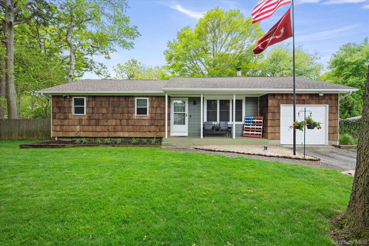12 Debragga Avenue  East Moriches NY 11940 photo
