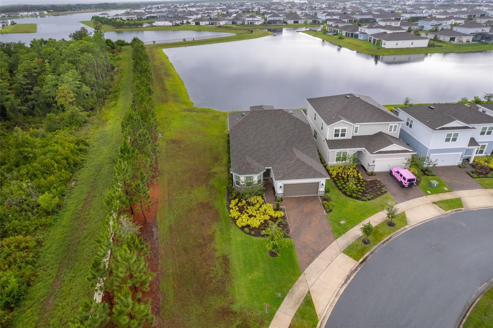 Property Photo: 10364 Shive Island Court FL 32827