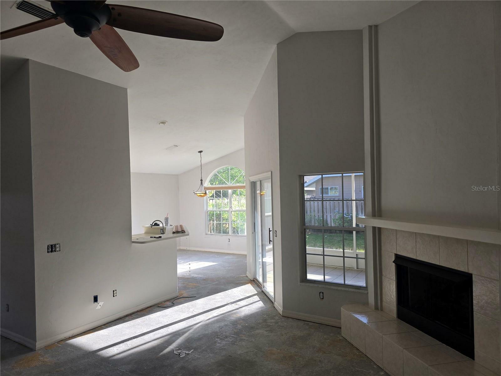 Property Photo: 6048 NW 36th Terrace FL 32653