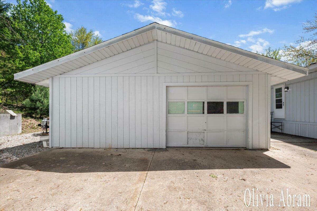 Property Photo: 5159 82nd Street MI 49337