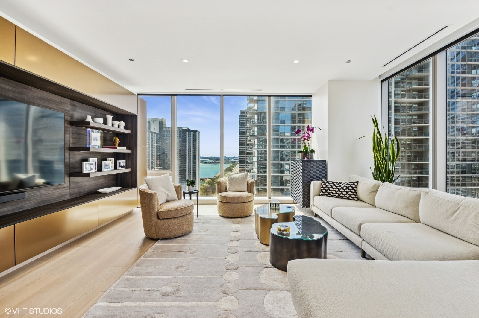 Property Photo: 363 E Wacker Drive 1601 IL 60601