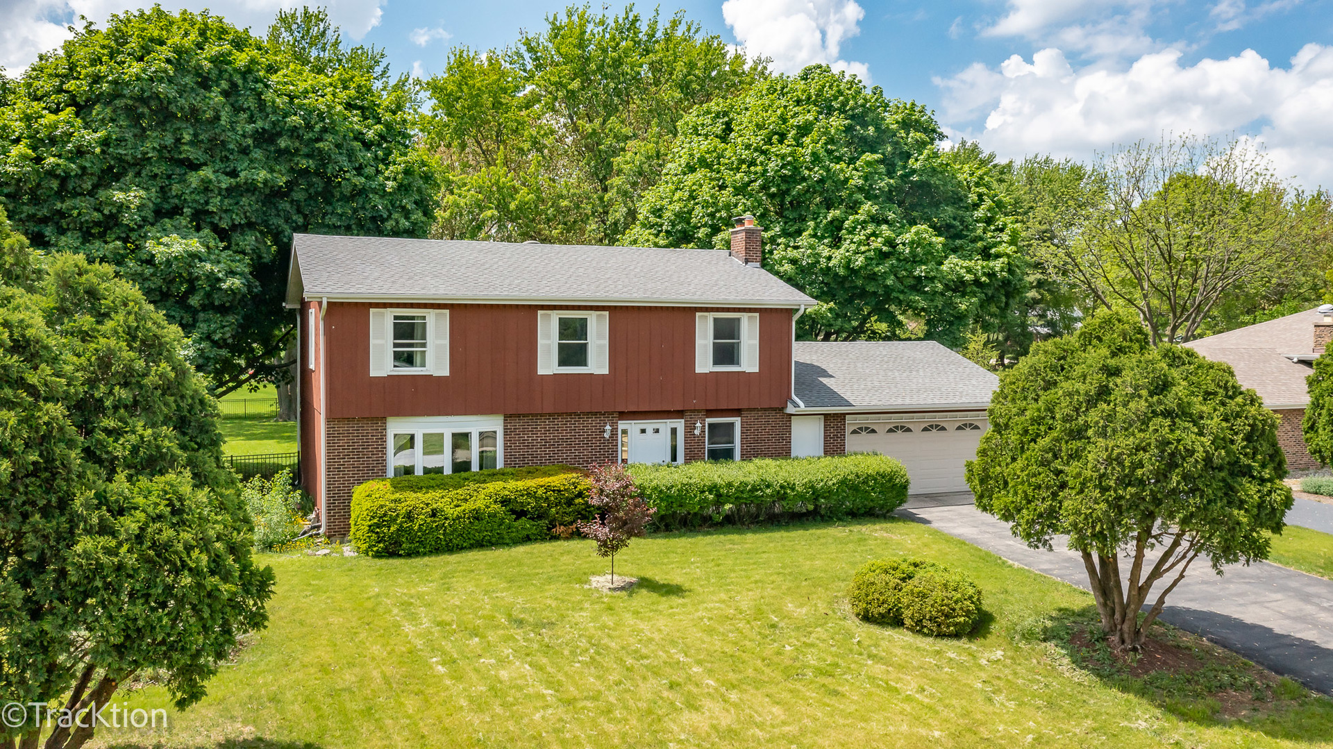 11S546 Whittington Lane  Naperville IL 60564 photo