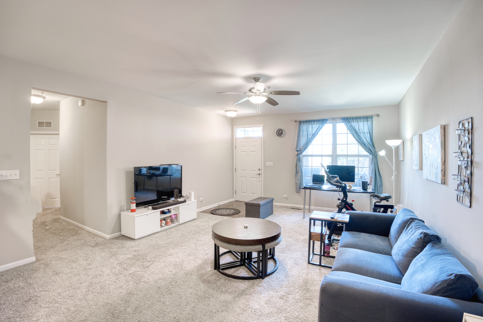 Property Photo: 7520 Claridge Drive H IL 60455