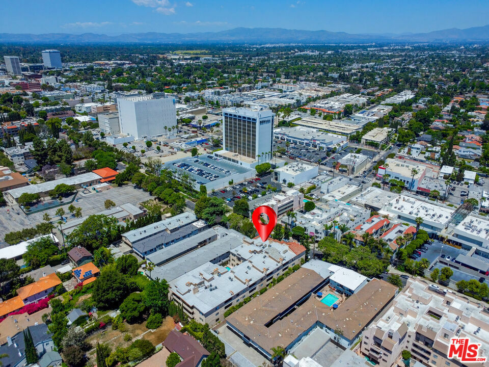 Property Photo:  14630 Dickens Street 102  CA 91403 