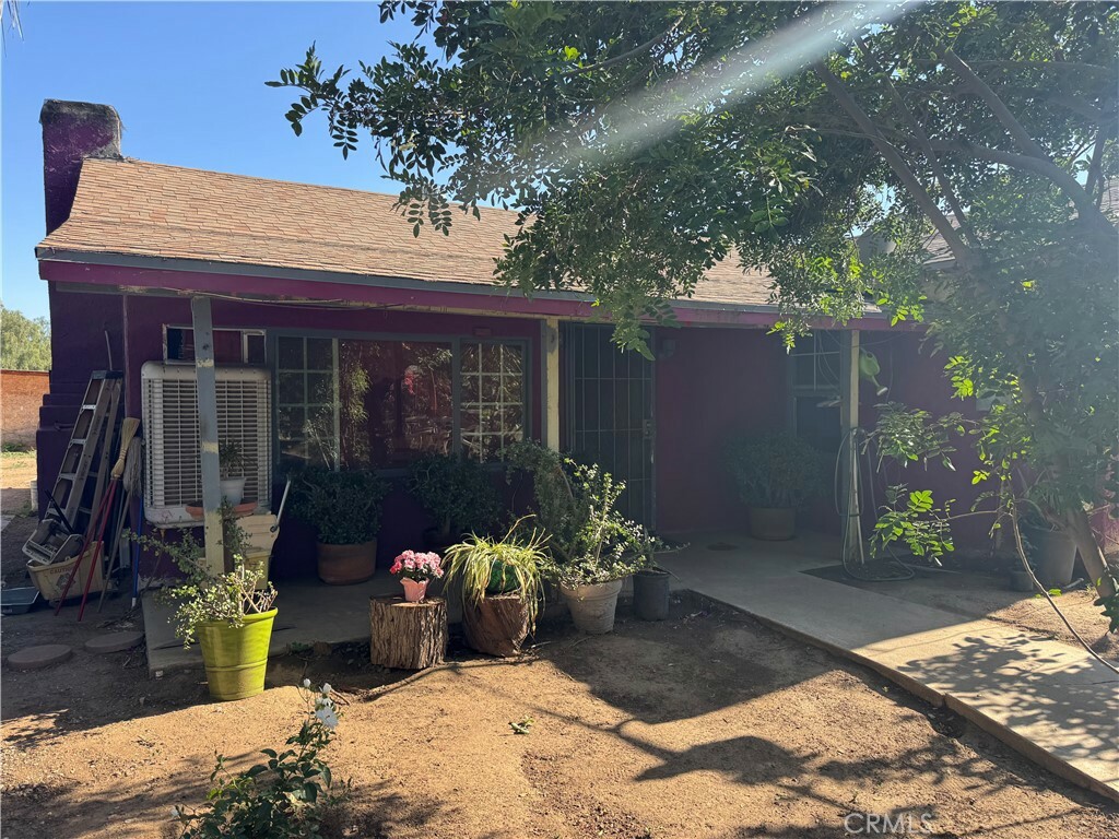 Property Photo: 24185 Atwood Avenue CA 92553